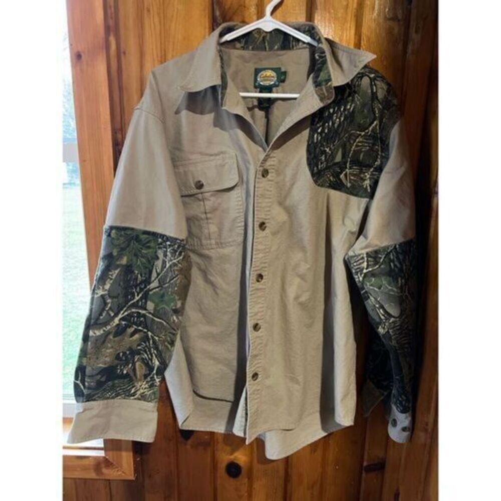 Cabela's‎ Hunting Shirt Tan with Camo Patches Outdoor Button size Large